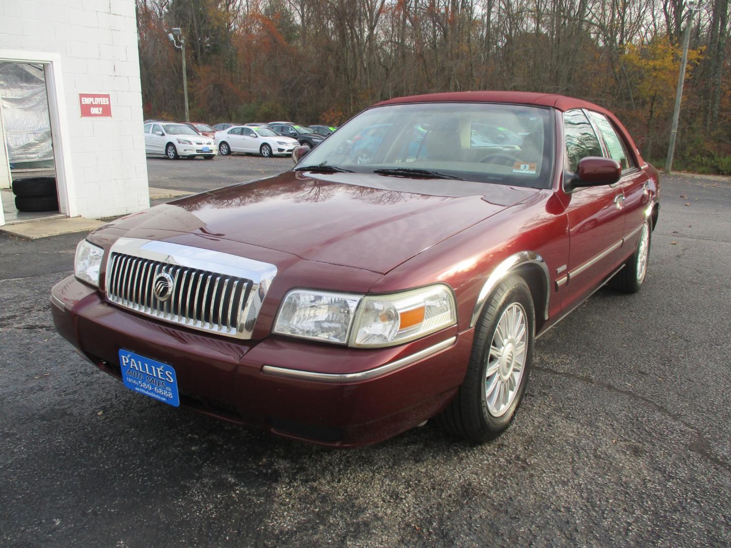 2009 MAROON Mercury Grand Marquis (2MEHM75V09X) , AUTOMATIC transmission, located at 540a Delsea Drive, Sewell, NJ, 08080, (856) 589-6888, 39.752560, -75.111206 - Photo#0